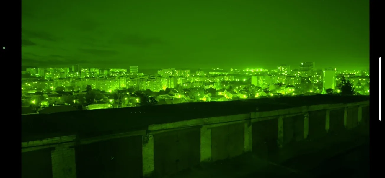 Green Night night vision sample
